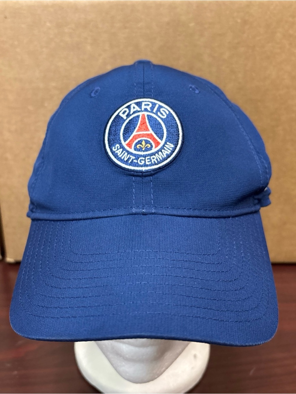 Nike PSG Paris Saint-Germain Football Club Hat Cap Legacy91 Dri-Fit Strapback